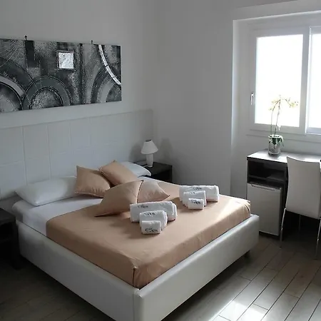 Estasi Sul Mare Bed & Breakfast