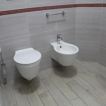 Bed & Breakfast Estasi Sul Mare 3*